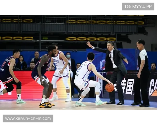 广州龙狮外援单打战术受限 面对广厦体系篮球暴露应变不足 广州龙狮外援单打战术受限 面对广厦体系篮球暴露应变不足